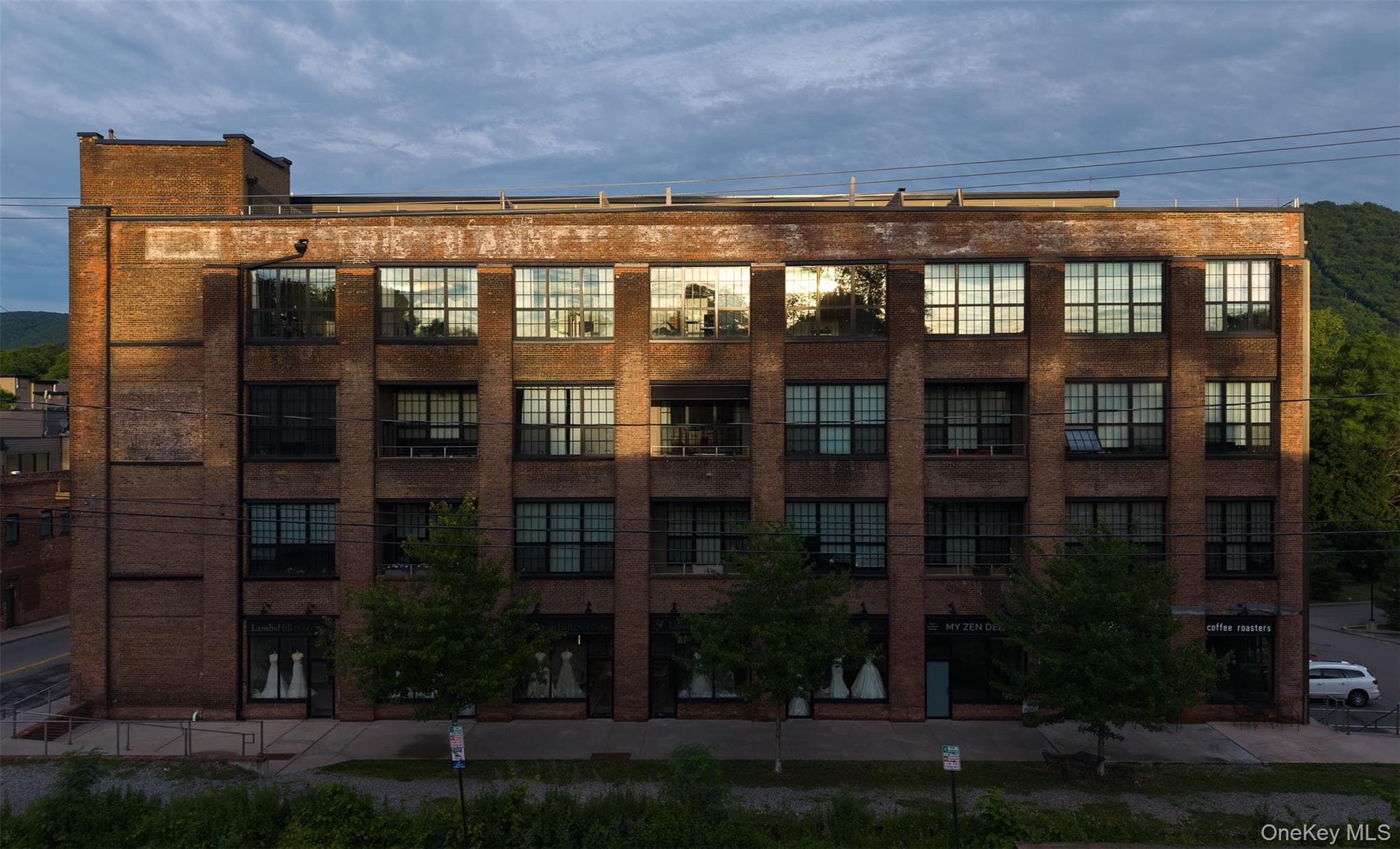 1 E Main Street Unit: 402, Beacon