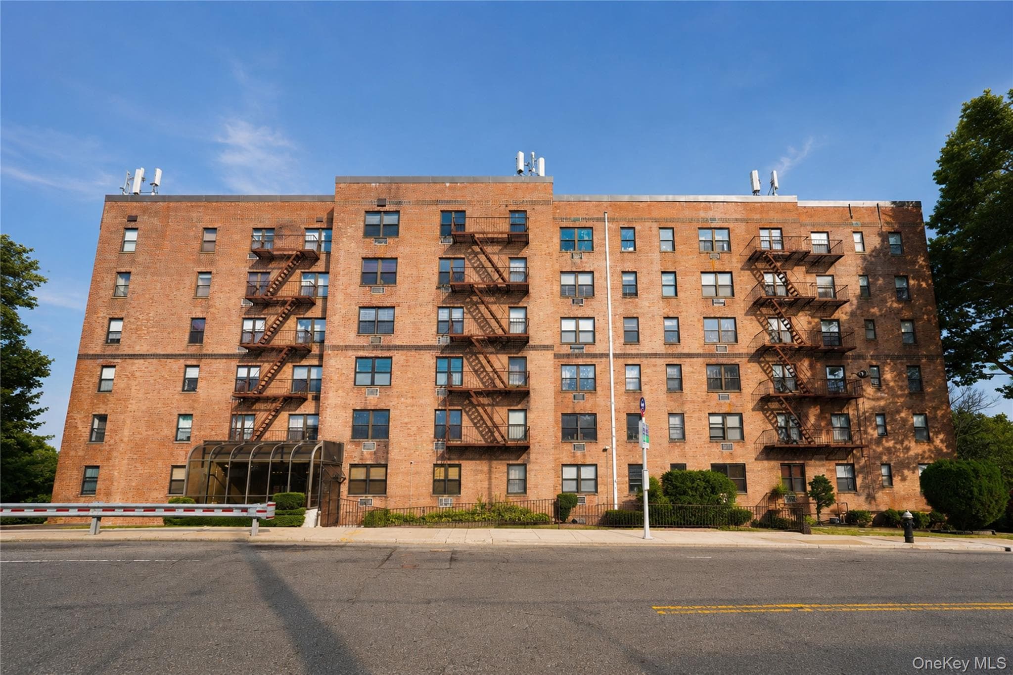1160 Richmond Road Unit: 2F, Staten Island
