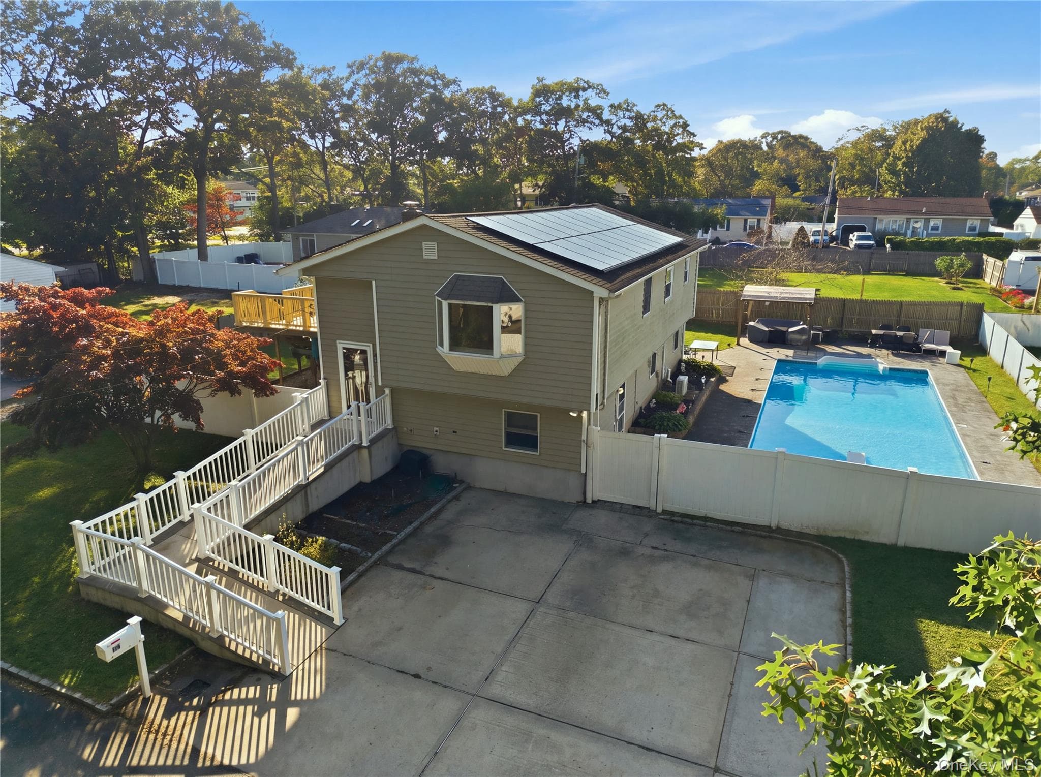 1362 Hummel Avenue, Holbrook