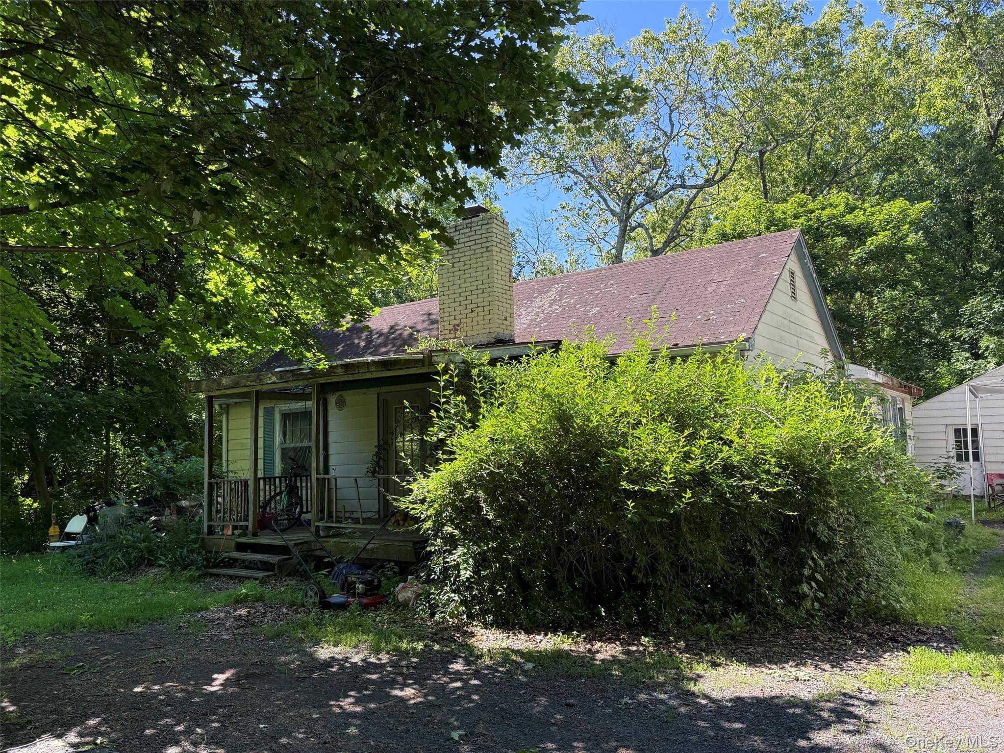 611 S Plank Road, Walden