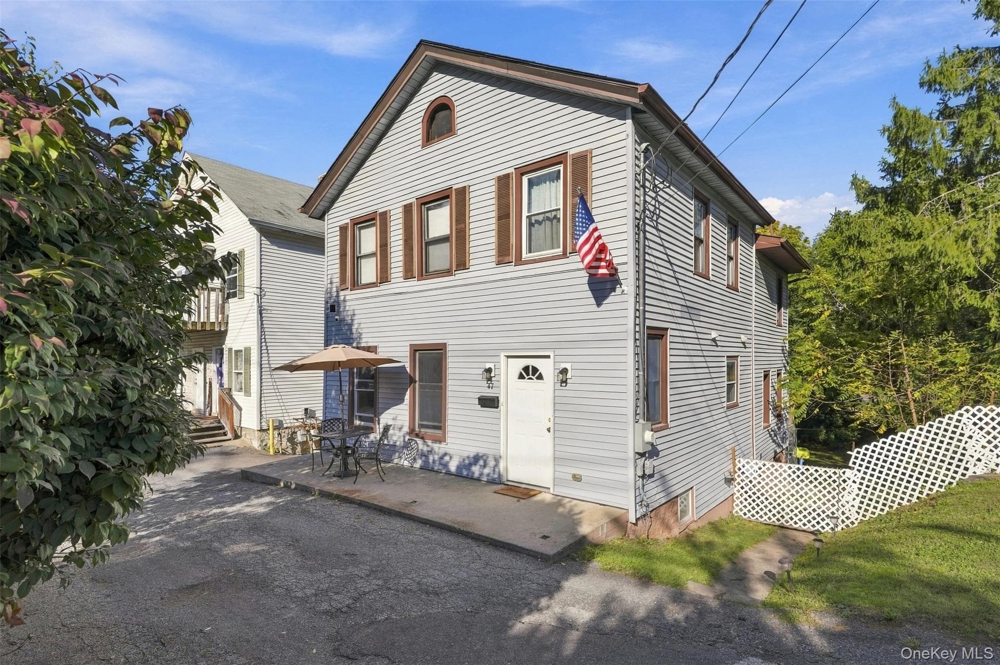 47 S Montgomery Street, Walden