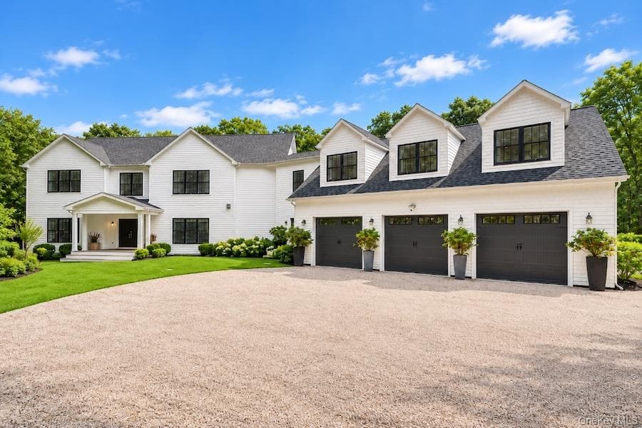 421 Edge Of Woods Road, Water Mill