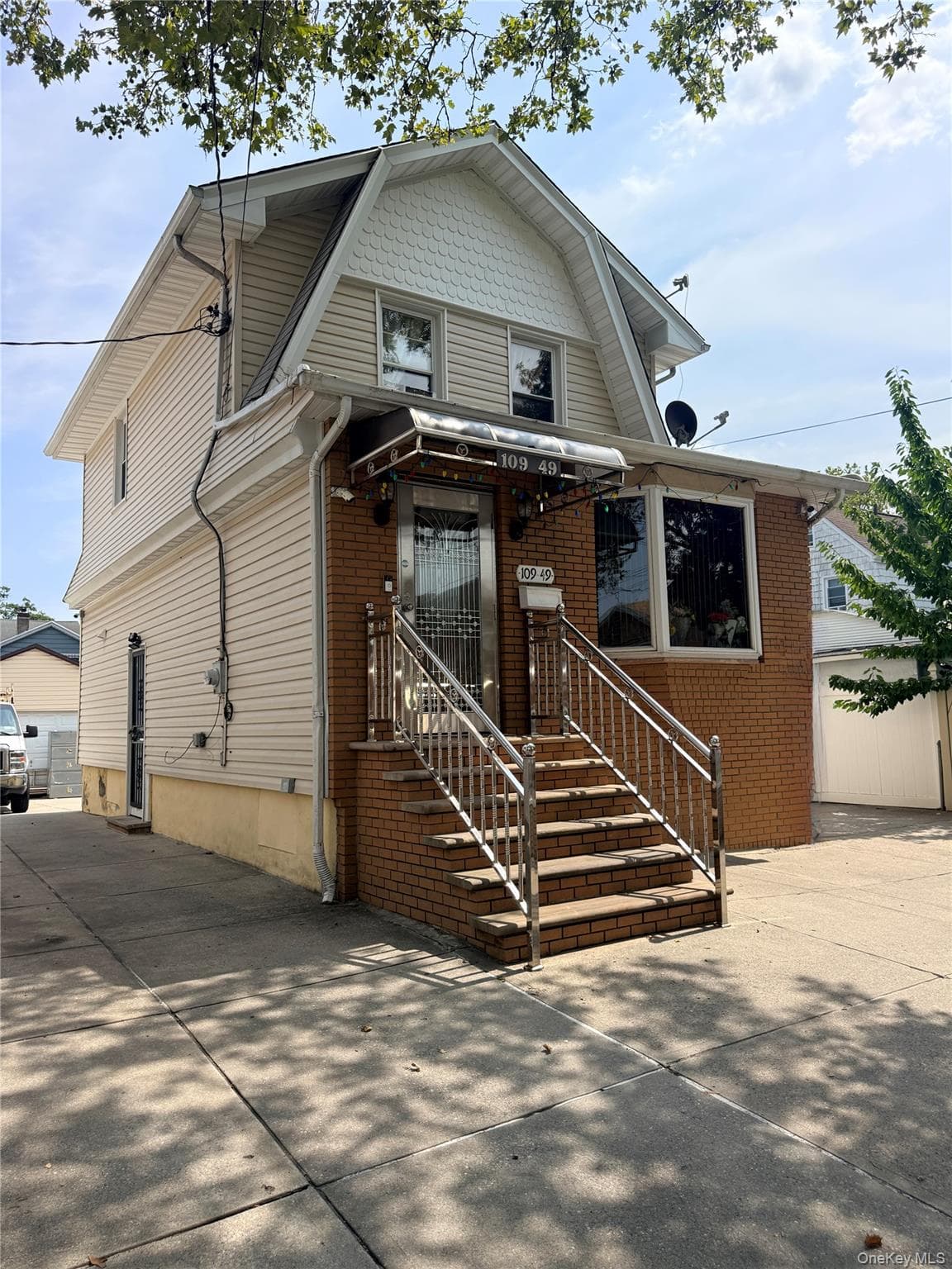 109-49 123rd St St, South Ozone Park