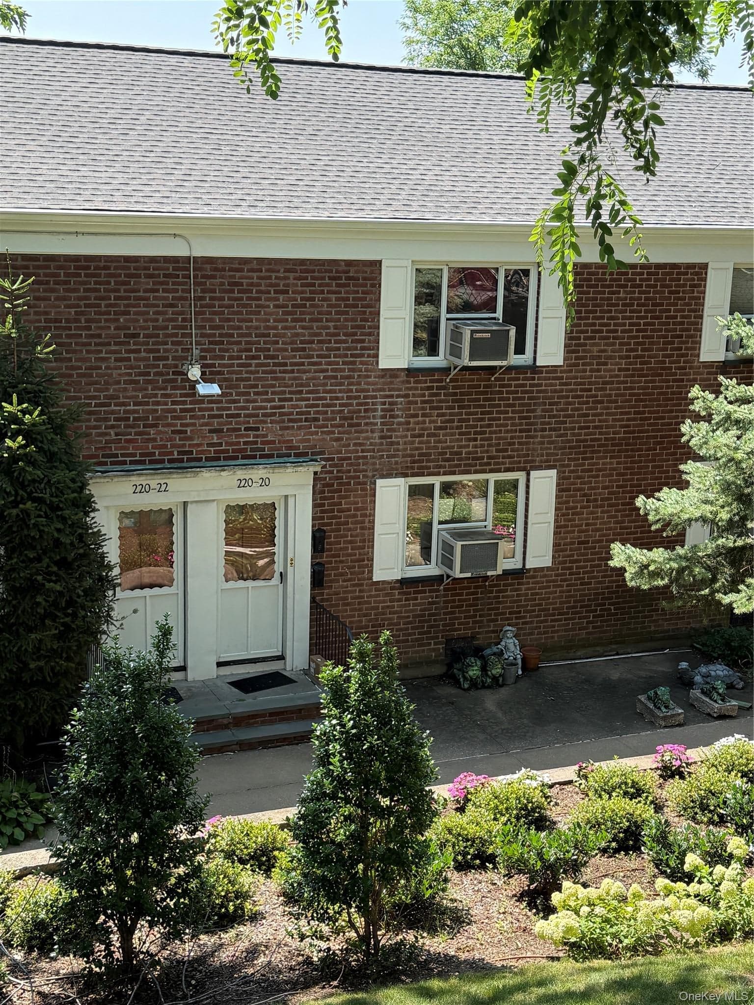220-20 Stronghurst Avenue Unit: 20, Queens Village
