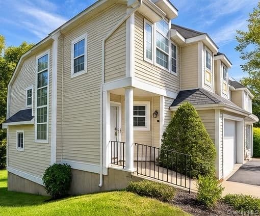 148 Delafield Lane, Newburgh