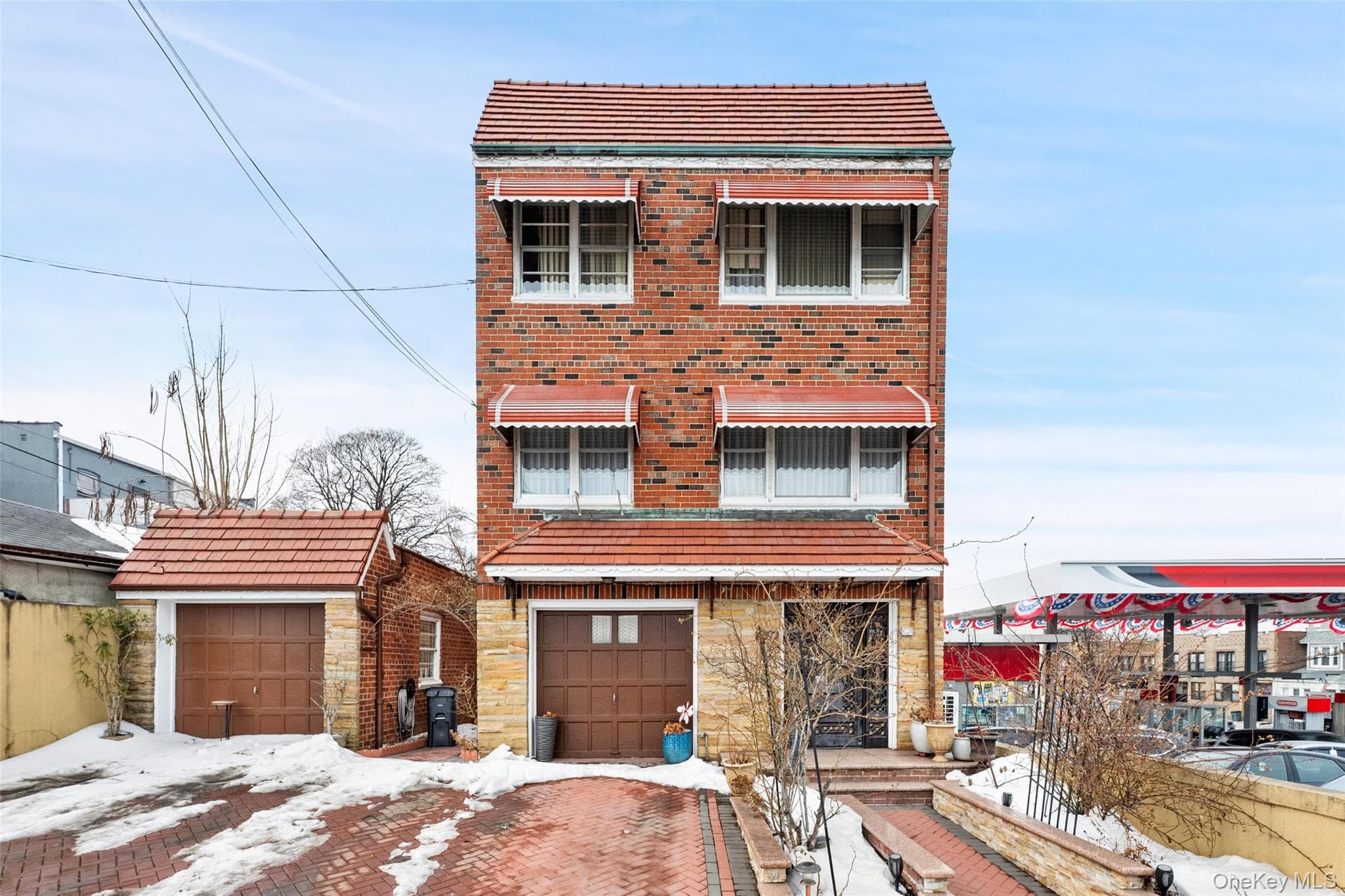 7714 Cypress Hills Street, Glendale