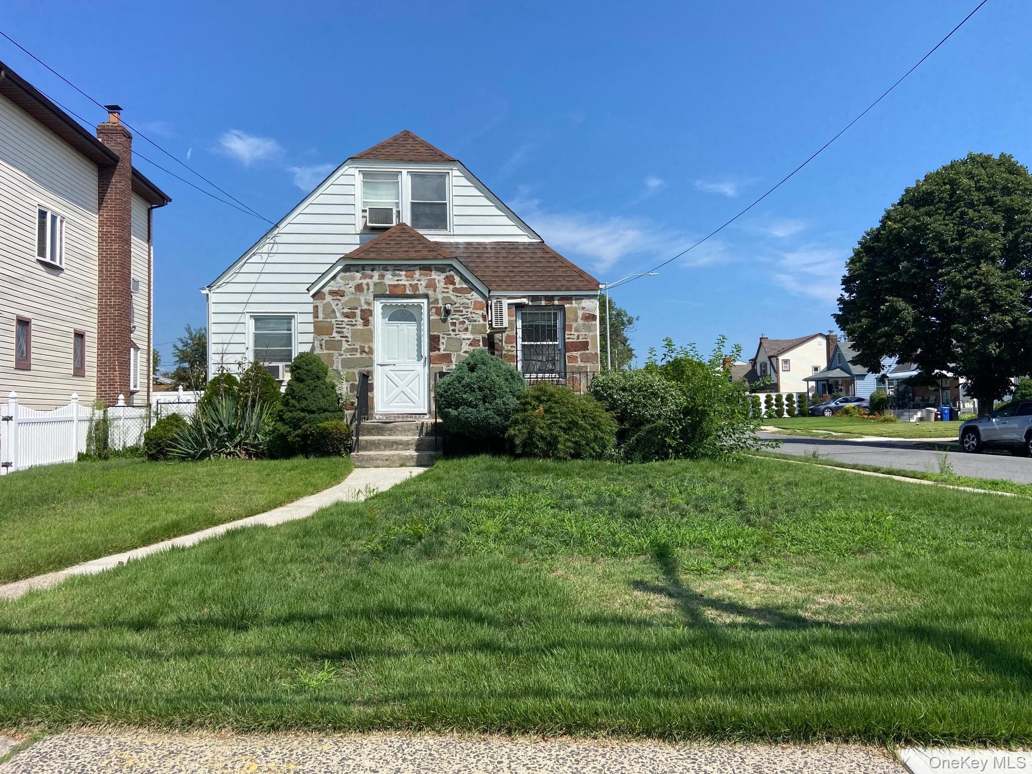 25119 86th Avenue, Bellerose