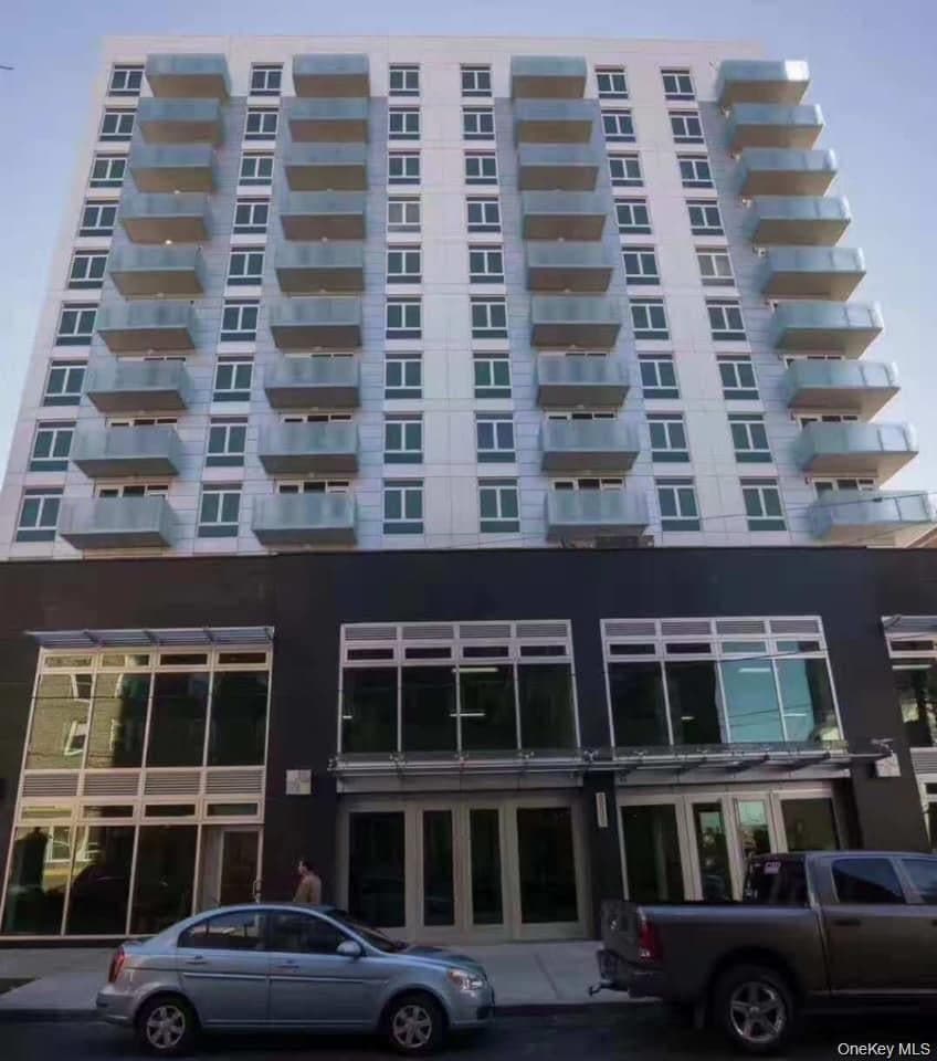 14238 37th Avenue Unit: 4A, Flushing
