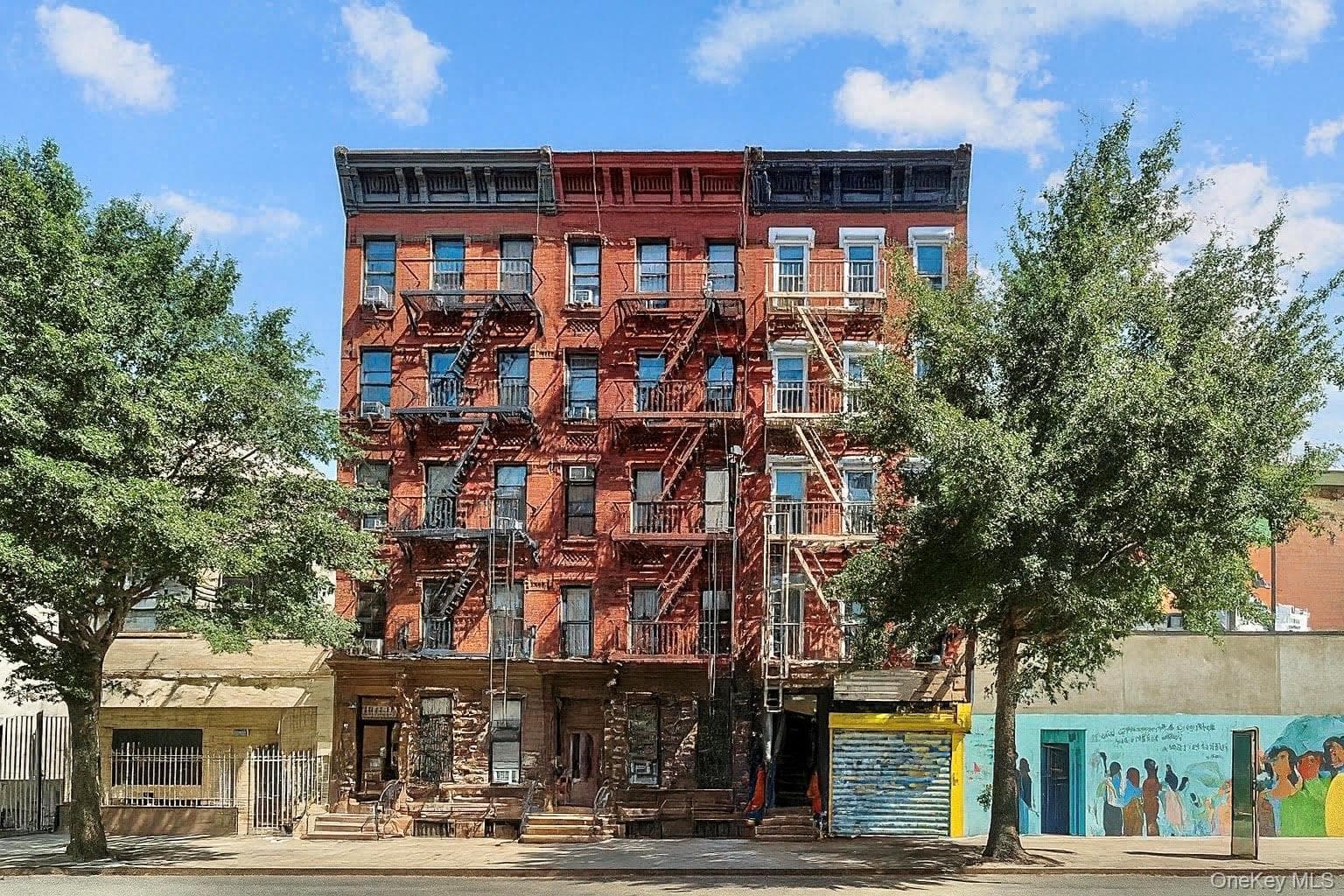303 W 116th Street, New York (manhattan)